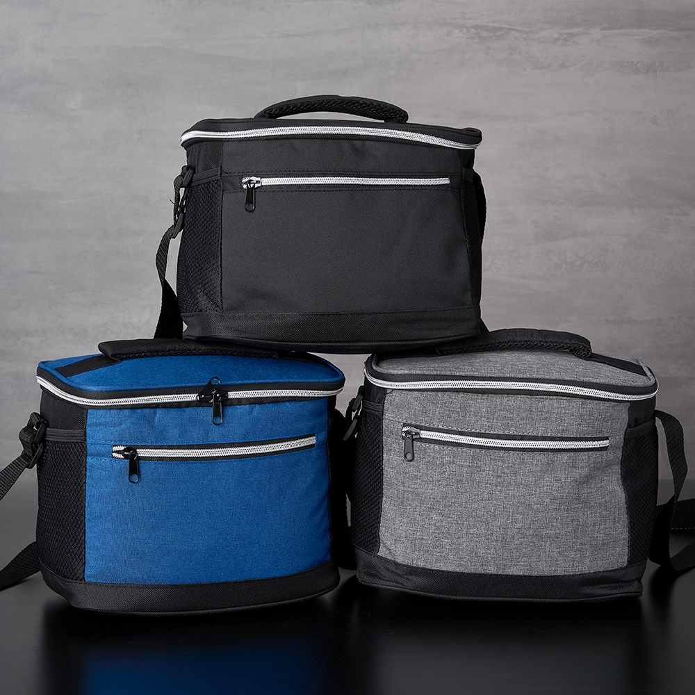 Bolsa térmica Personalizada 10 litros em nylon com dois compartimentos e bolsos laterais em malha