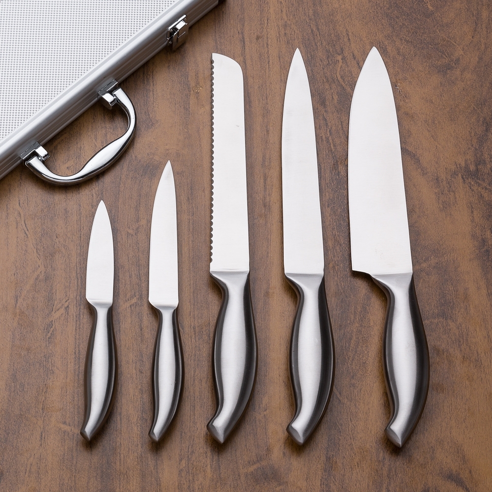 Kit Facas Gourmet 5 Peças em Aço Inox com Maleta de Alumínio Personalizada