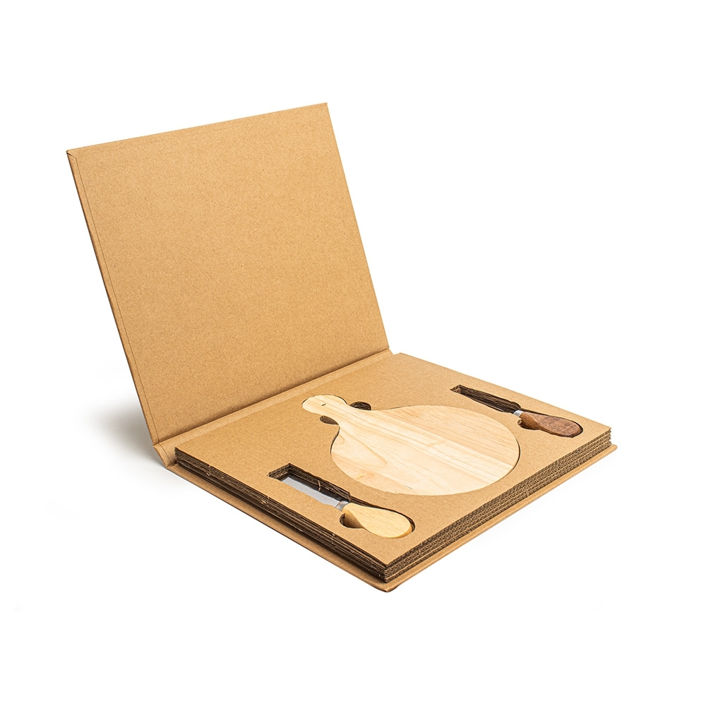 Kit Queijo 3 Peças com Tábua Redonda em Estojo Kraft Personalizado