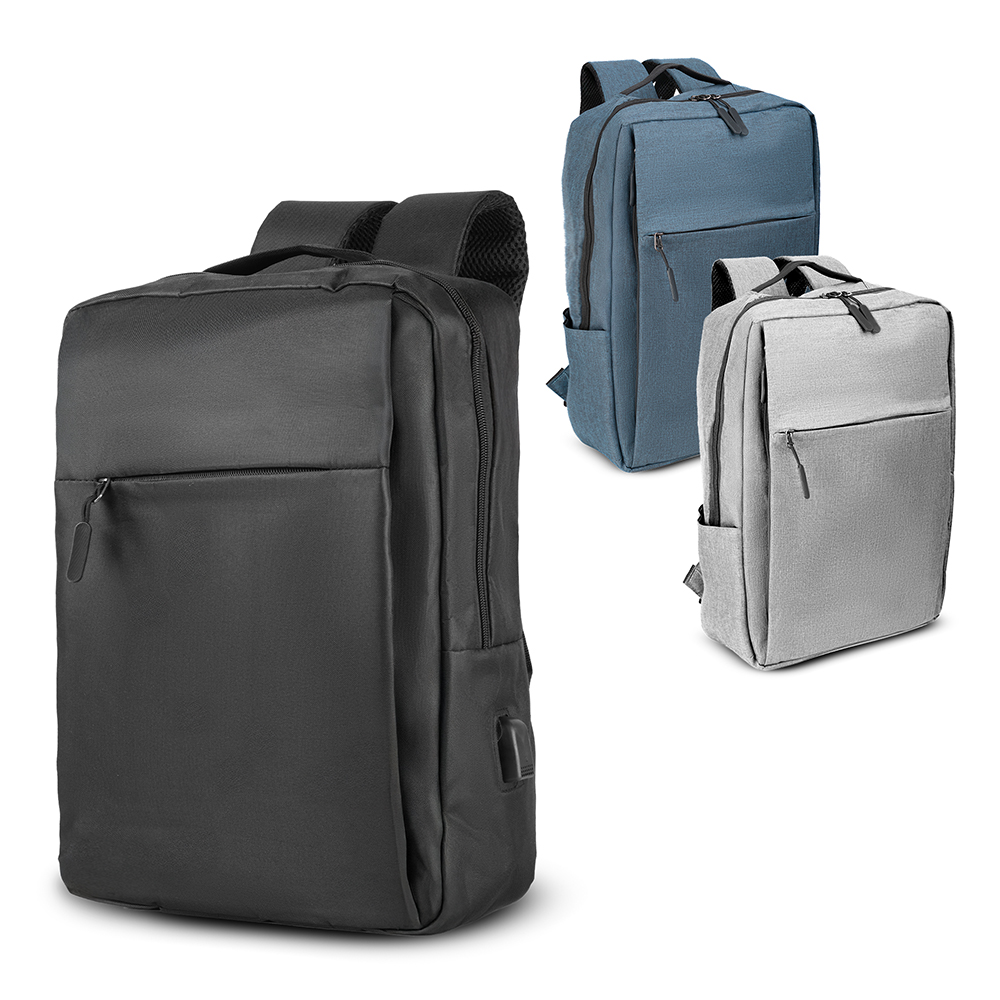 Mochila para Notebook 15,6” em Poliéster 600D com USB